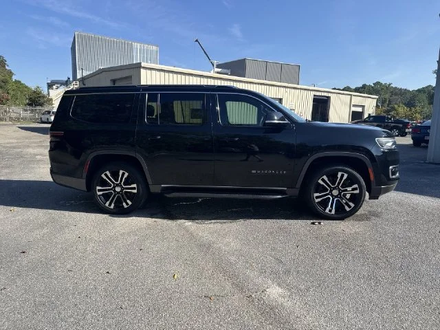 Used 2022 Black Jeep Series I image 4