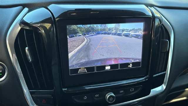 Used 2020 Red Chevrolet LT image 26