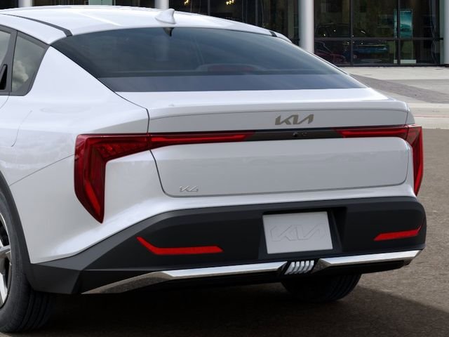 New 2026 Snow White Pearl Kia LXS image 13