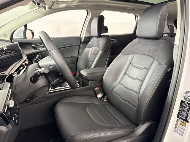 New 2026 Glacial White Pearl Kia SX Prestige image 11