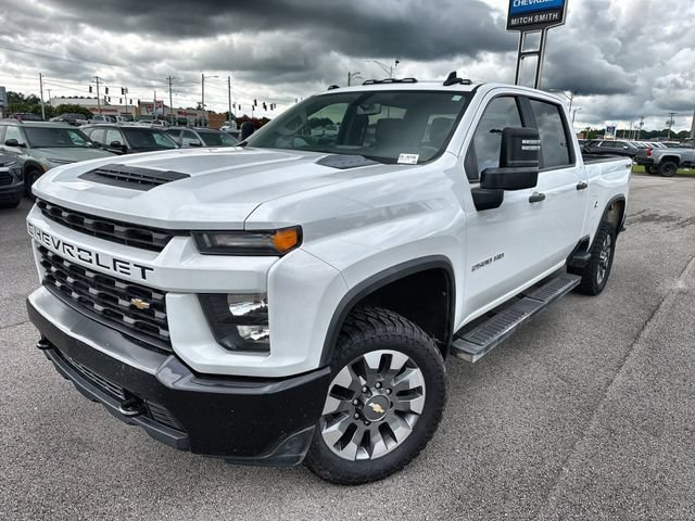 Used 2021 SUMMIT WHITE Chevrolet Custom image 16