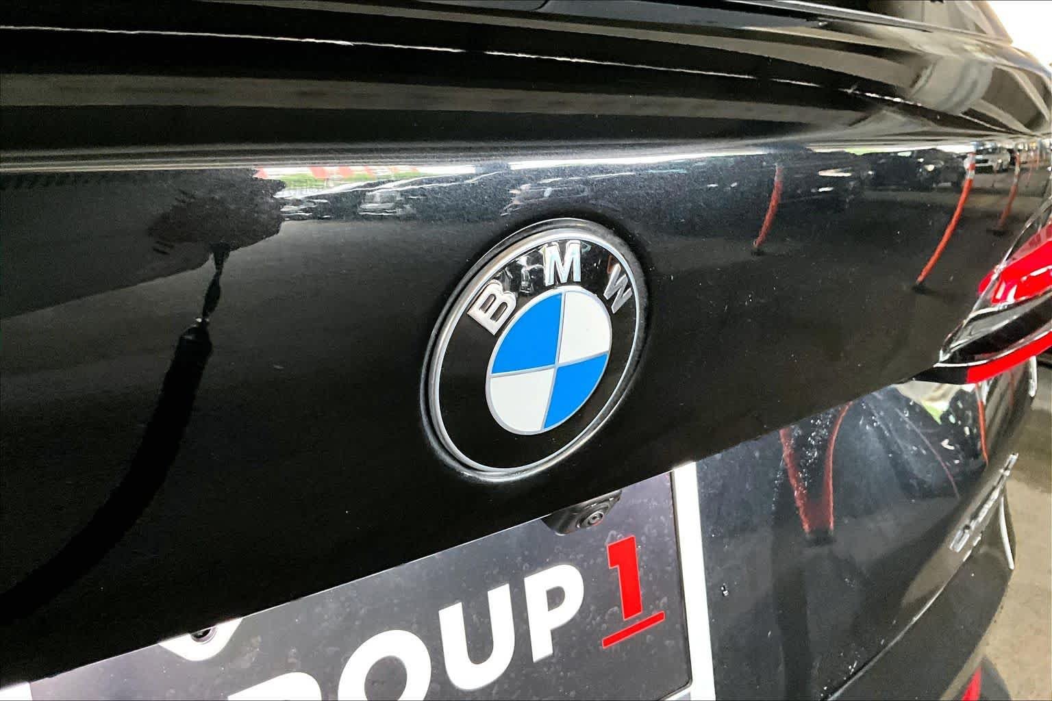 Used 2024 Black Sapphire Metallic BMW xDrive40i image 30