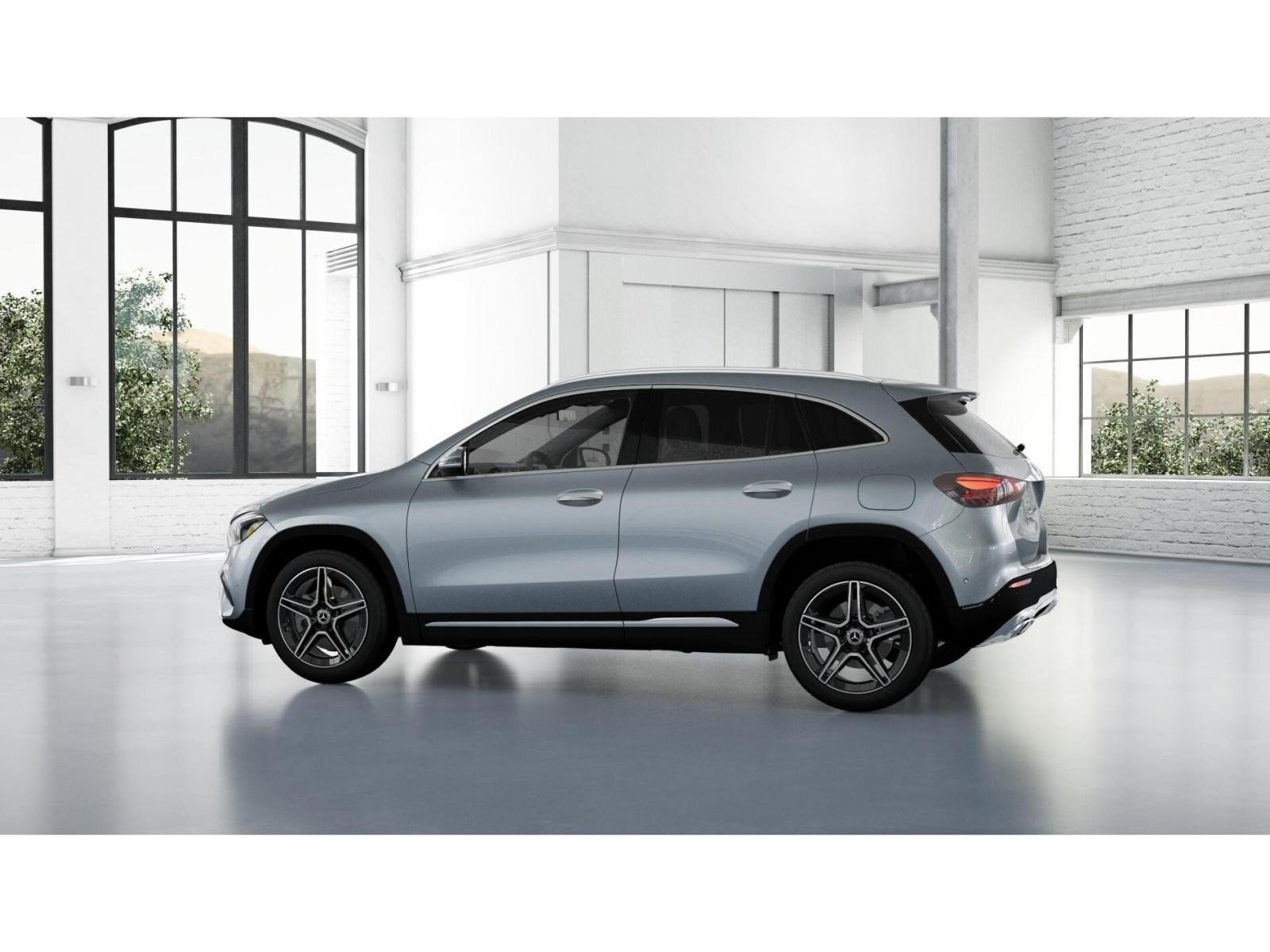 New 2026 Cirrus Silver Metallic Mercedes-Benz GLA 250 4D Sport Utility 4MATIC® image 33