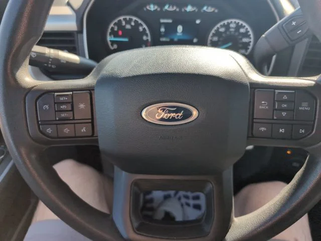 Used 2023 Stone Gray Metallic Ford XLT image 20