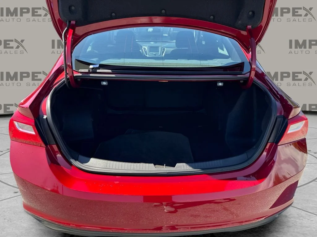 Used 2017 Red Chevrolet LT image 16