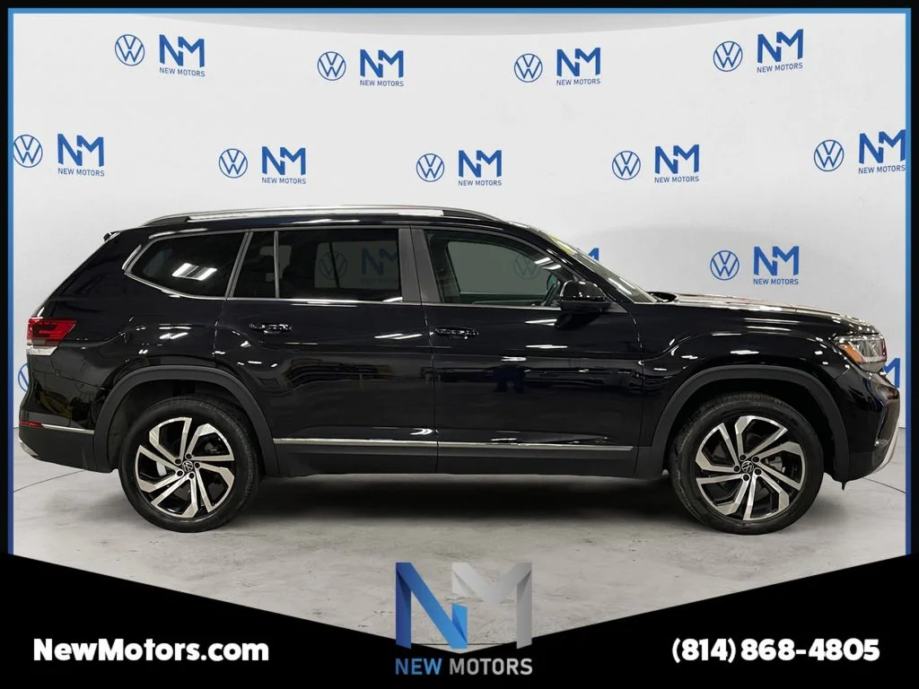 Used 2023 Deep Black Pearl Effect Volkswagen 2.0T SEL image 6