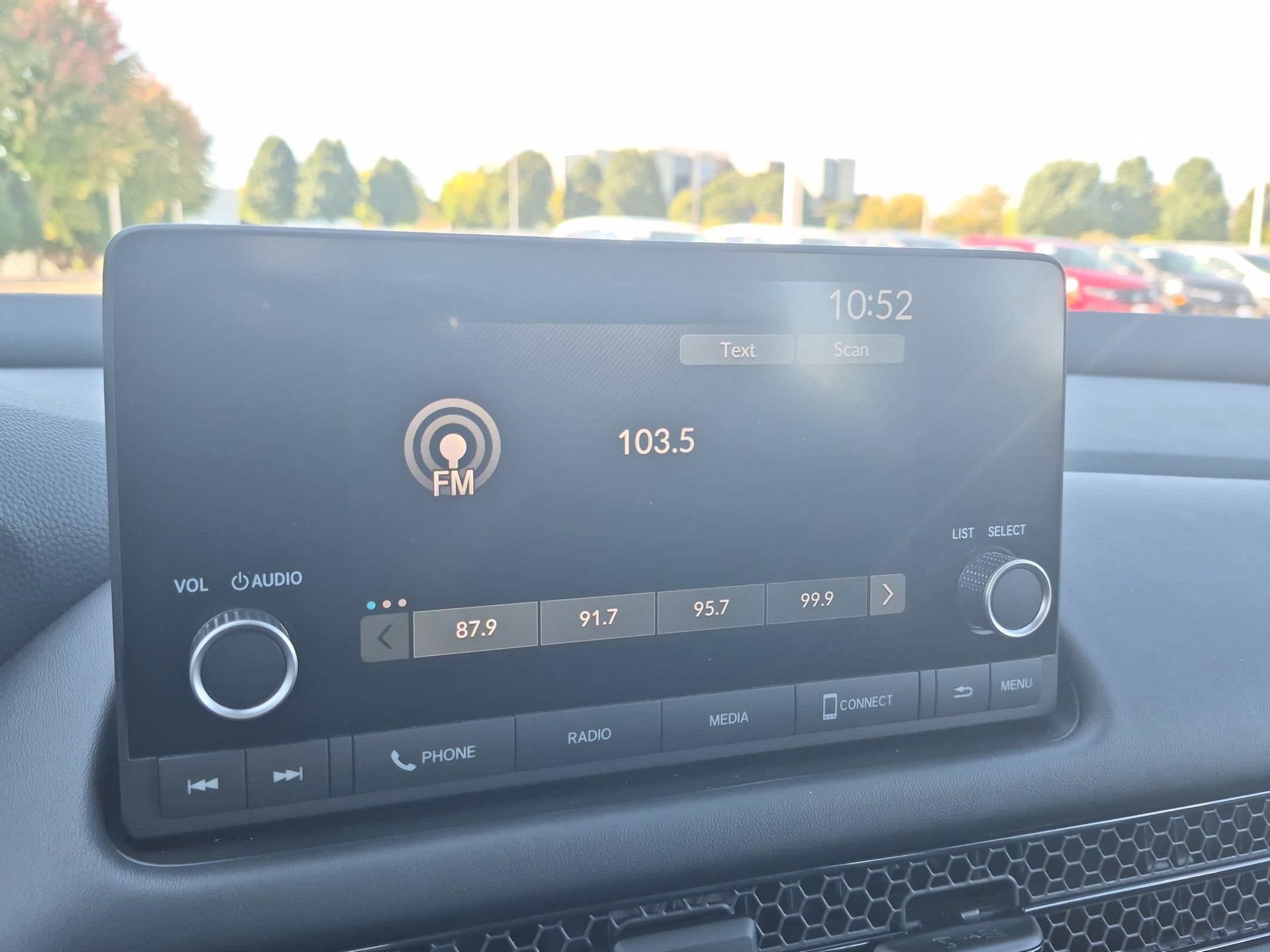 2024 Honda HR-V LX - Photo 18