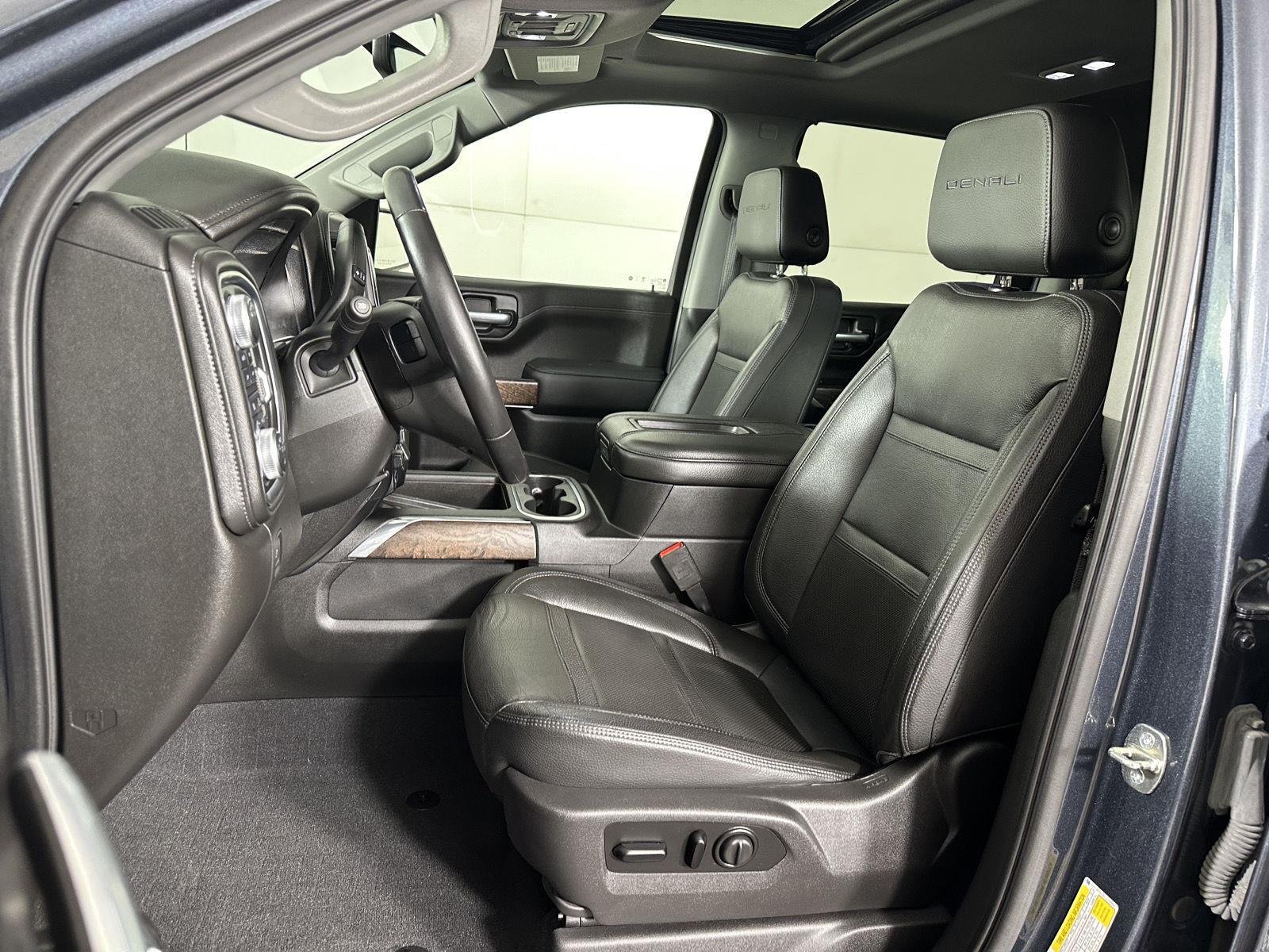 Used 2020 Dark Sky Metallic GMC Denali image 9