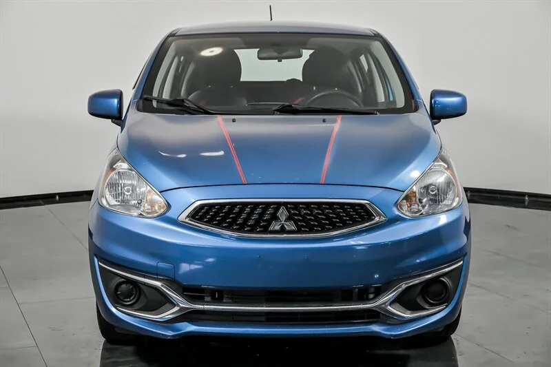 Used 2018 Sapphire Blue Mitsubishi ES image 4
