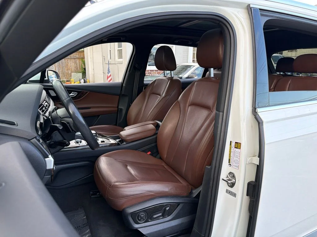 Used 2019 White Audi 45 Premium Plus image 19