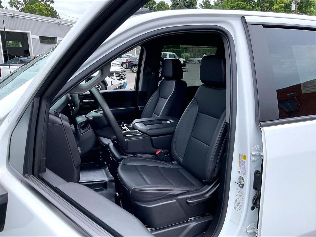 Used 2024 White Chevrolet Work Truck image 10