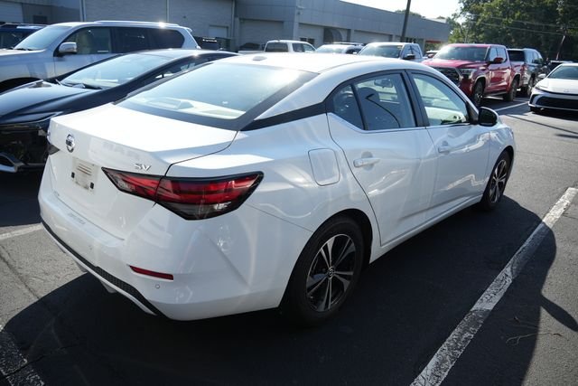 Used 2022 White Nissan SV image 15