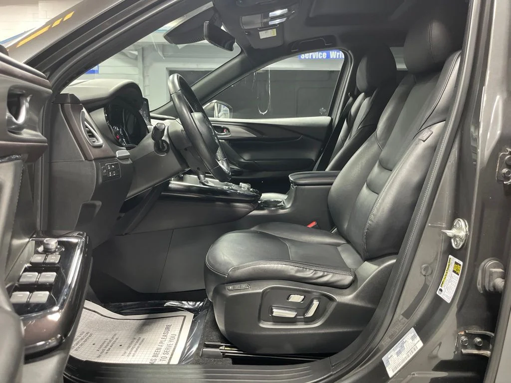 Used 2019 Machine Gray Mazda Grand Touring image 11
