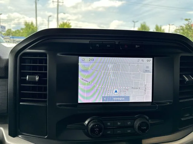 Used 2021 White Ford XL image 18