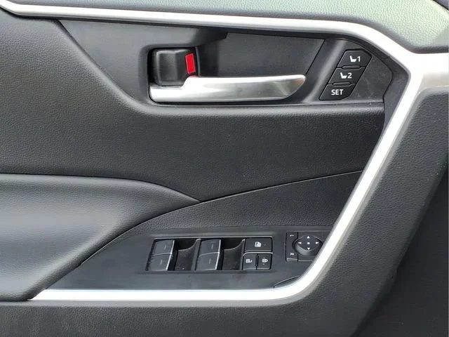 Used 2024 Gray Toyota XLE Premium image 14
