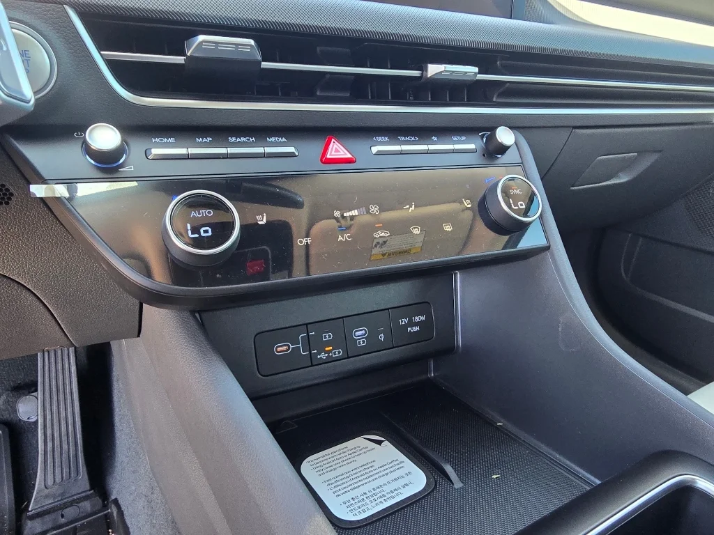 Used 2026 Transmission Blue Hyundai SEL Sport image 20
