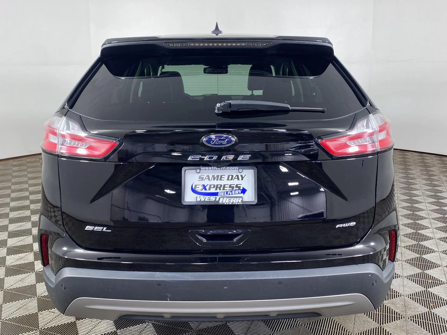 Used 2023 Agate Black Ford SEL image 22
