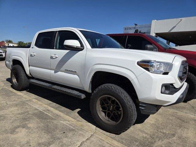 Used 2021 Super White Toyota SR5 image 3
