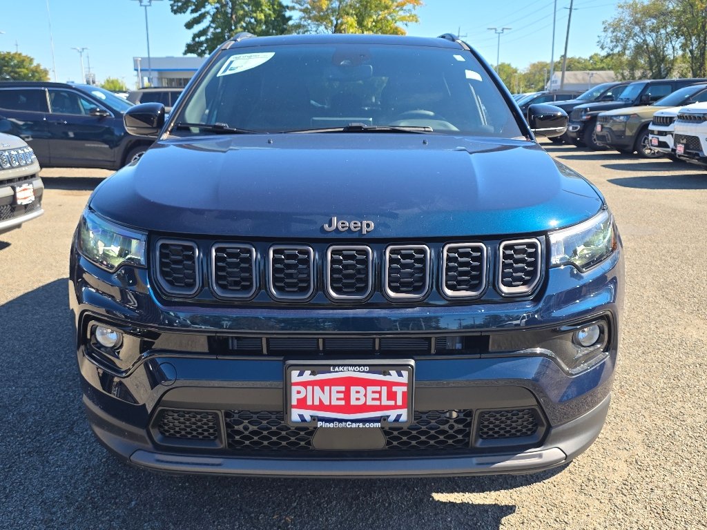 New 2026 Fathom Blue Pearl-Coat Exterior Paint Jeep Limited image 7