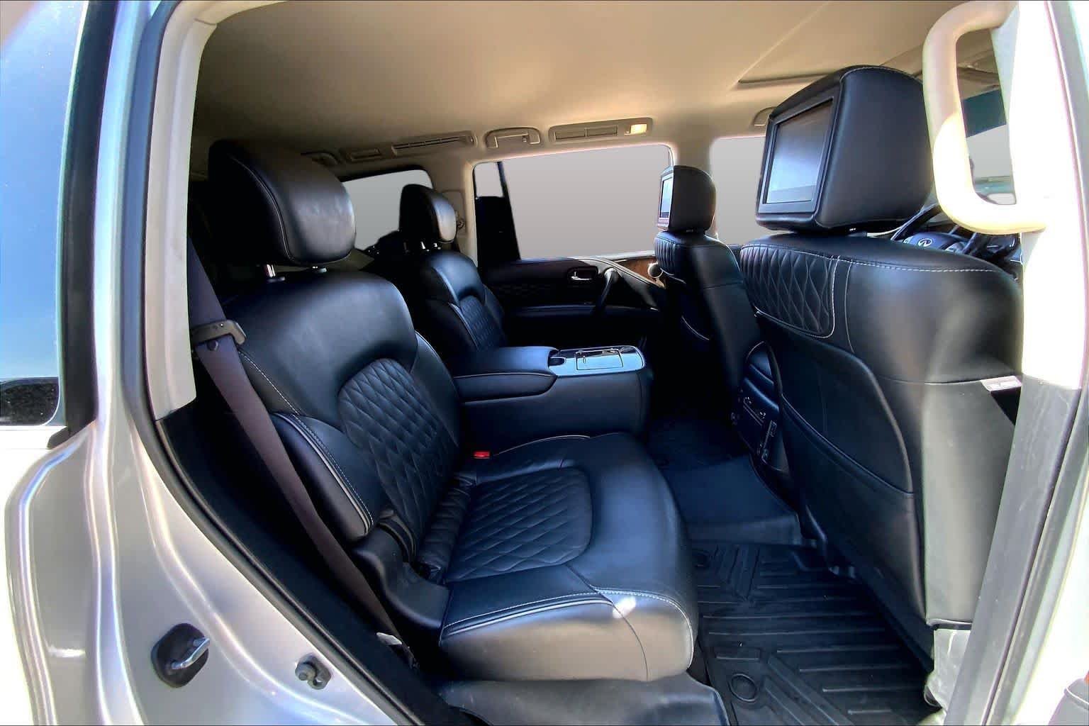 Used 2019 Liquid Platinum INFINITI LUXE image 20