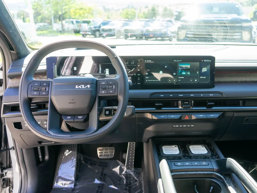 New 2027 Wolf Gray Kia X-Pro SX Prestige image 17