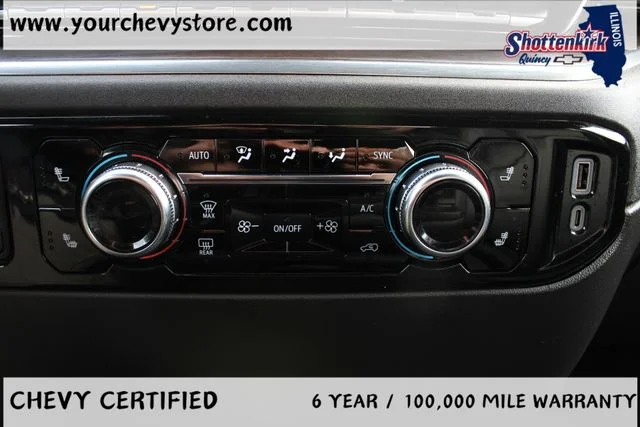 Used 2025 Black GMC SLT image 39