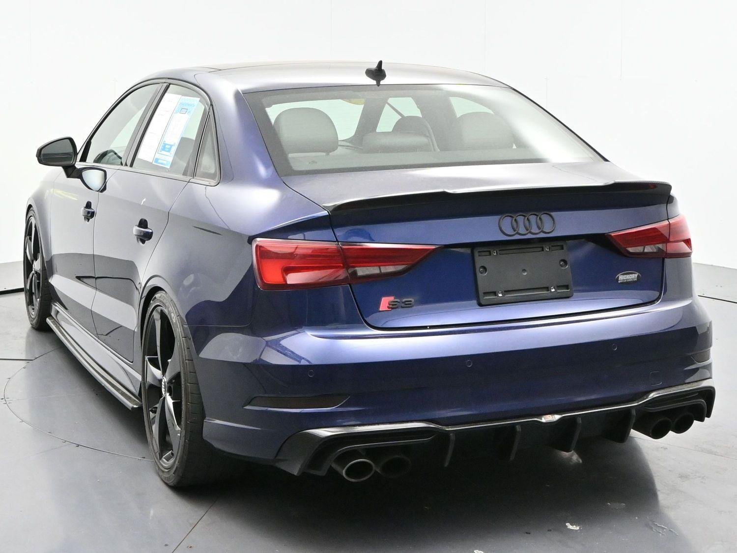 Used 2019 Navarra Blue Metallic Audi Premium Plus image 6