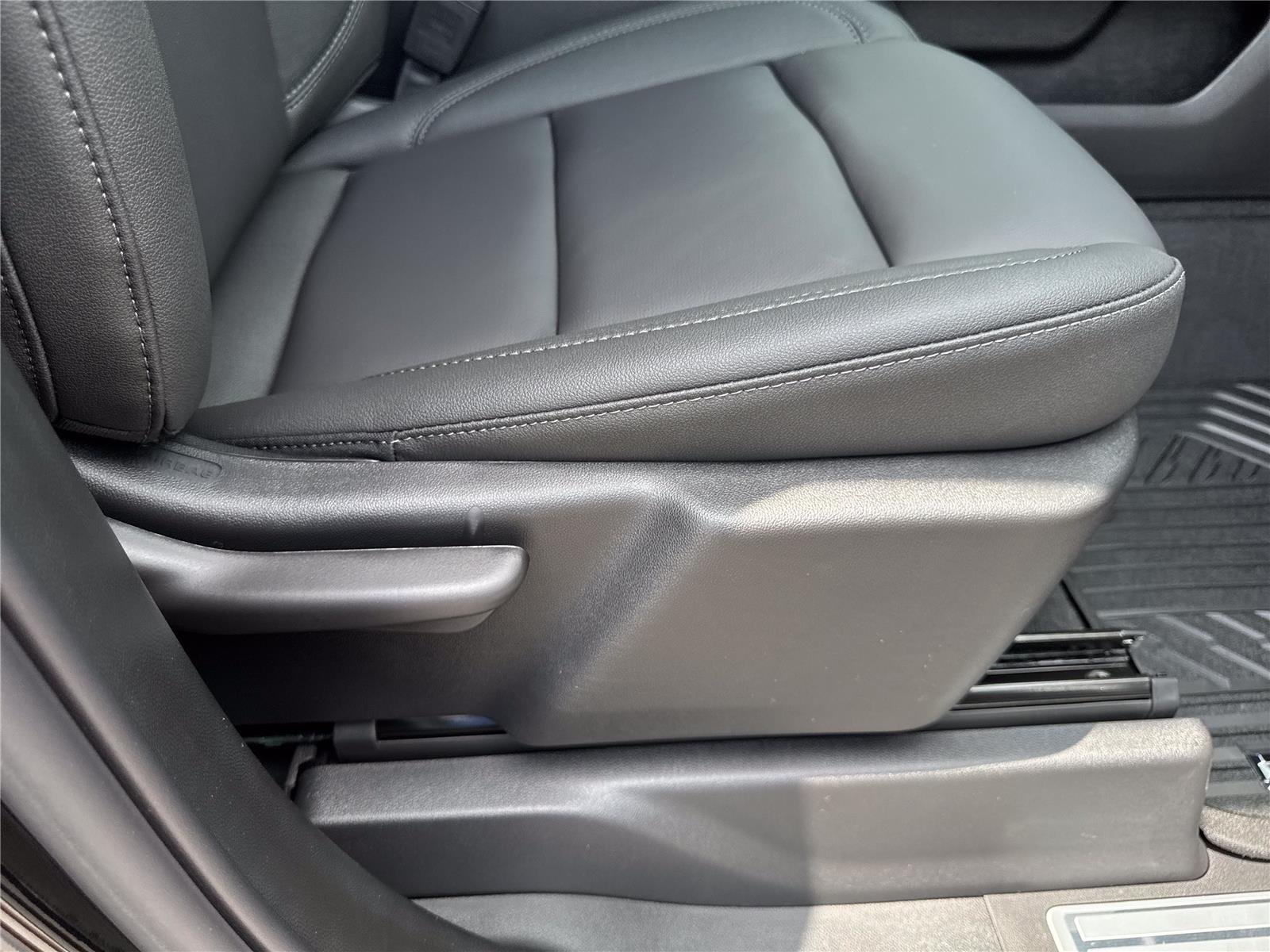 2026 Chevrolet Silverado 1500 RST - Photo 36