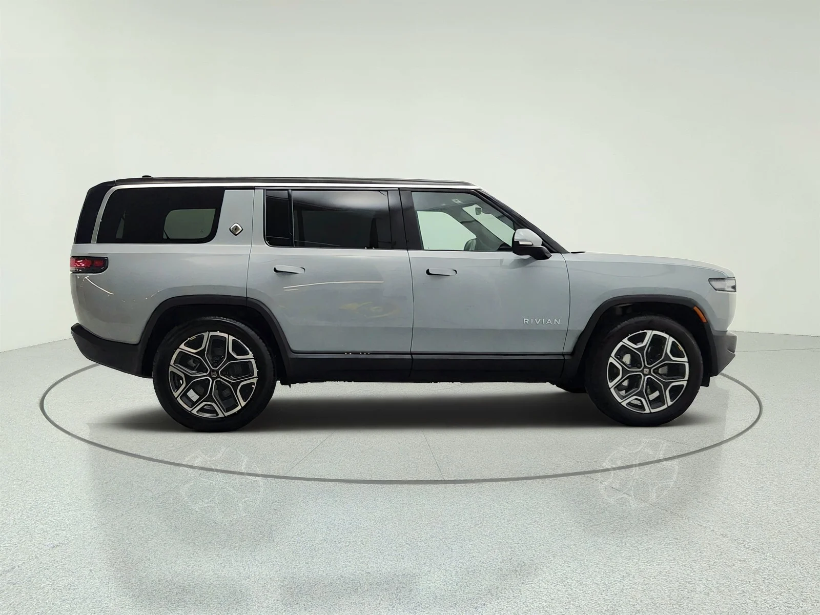 Used 2025 El Cap Granite Rivian Adventure image 4