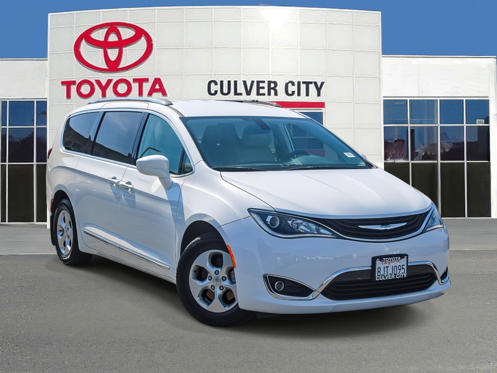 2018 Chrysler Pacifica Hybrid