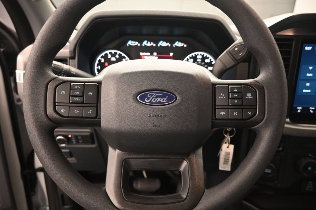 New 2026 Oxford White Ford XL image 18