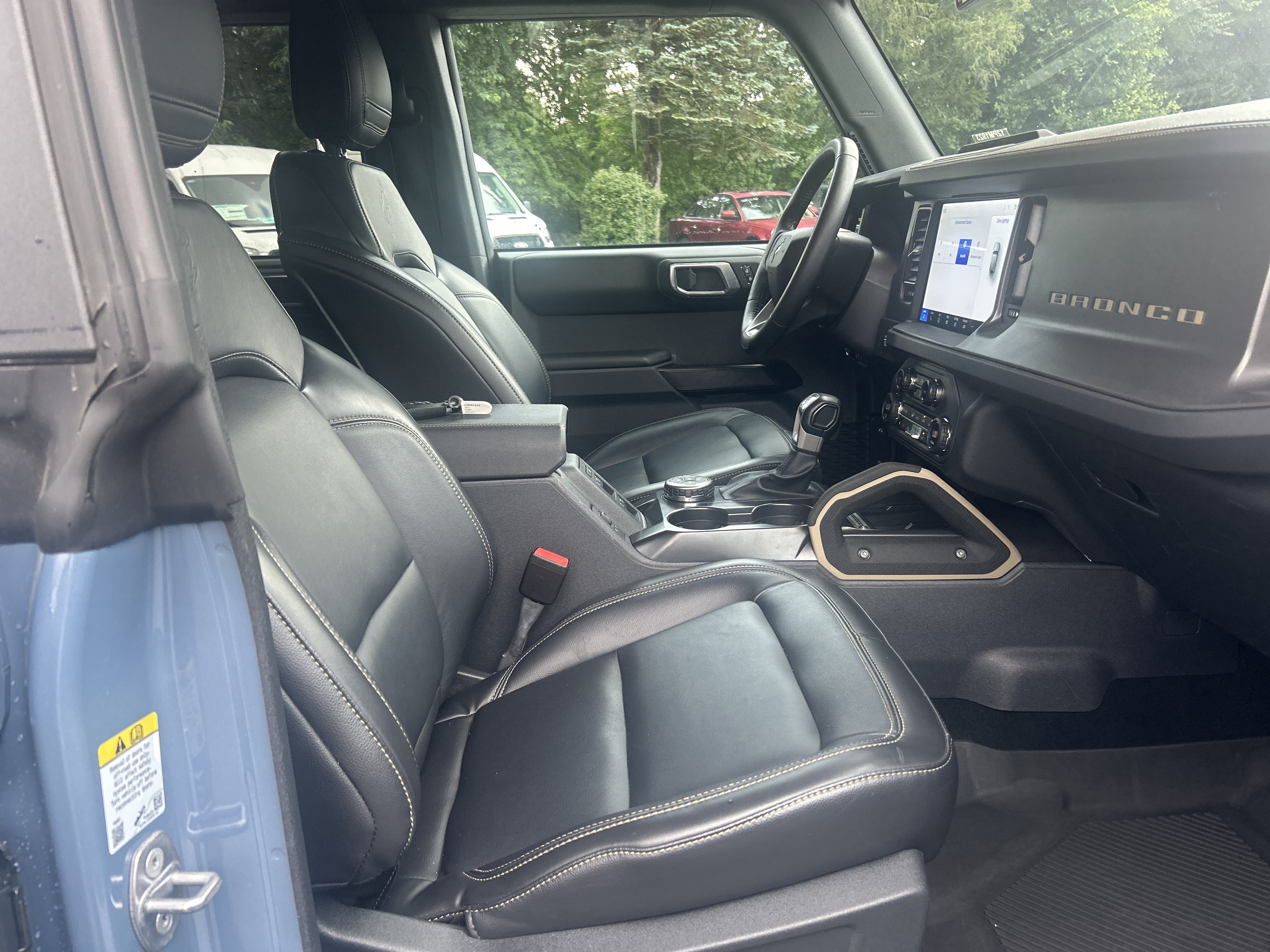 Used 2025 Azure Gray Metallic Ford Badlands image 20