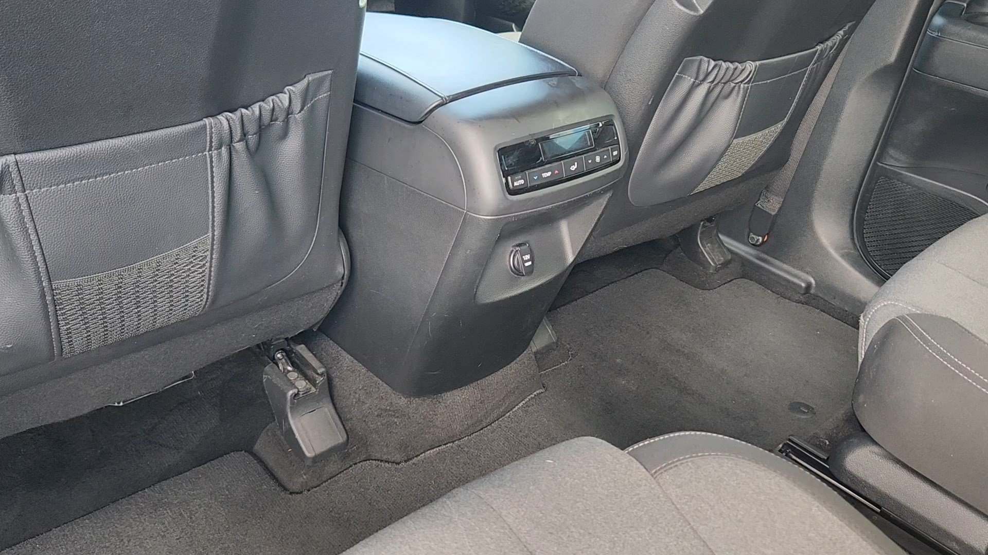 Used 2020 Steel Graphite Hyundai SEL image 17