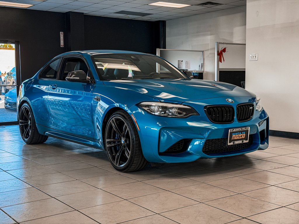 Used 2018 Long Beach Blue Metallic BMW Base image 1