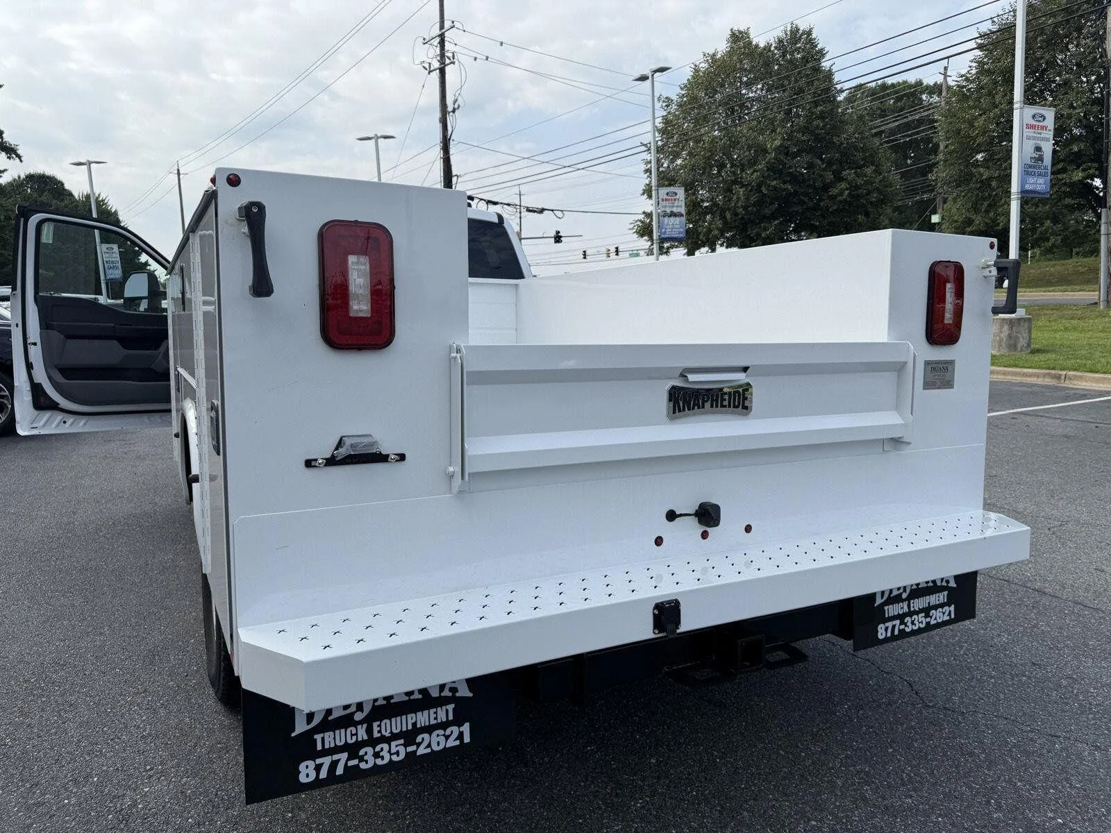 New 2026 Oxford White Ford XL image 20