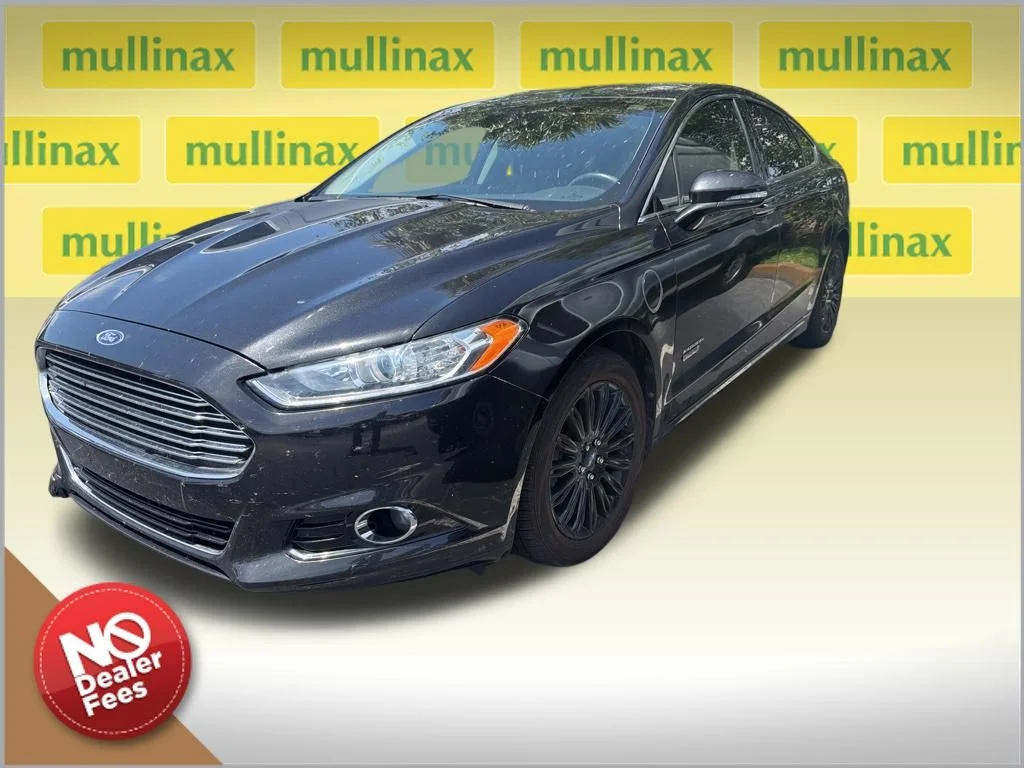 2014 Ford Fusion Plug-In Hybrid Titanium's photo
