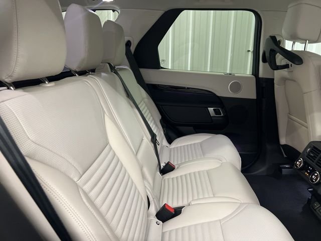 2026 Land Rover Discovery S - Photo 19