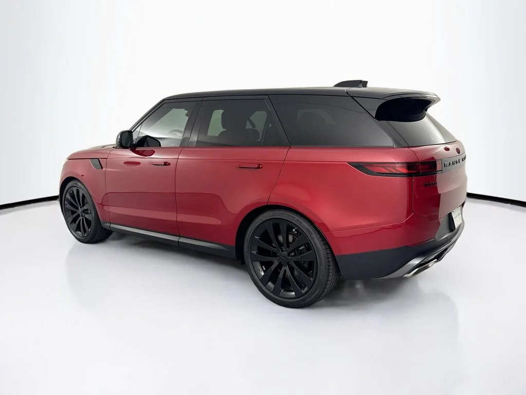 New 2026 Firenze Red Land Rover SE image 7