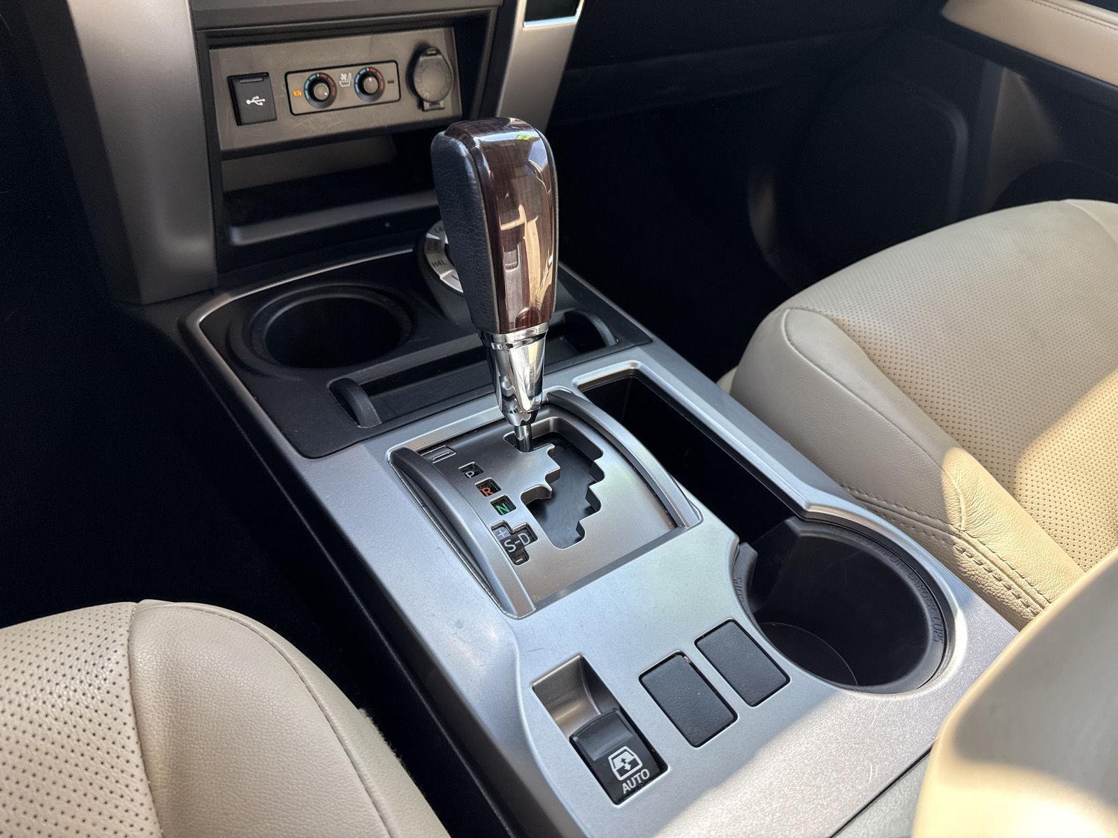 Used 2023 Blizzard Pearl Toyota Limited image 23