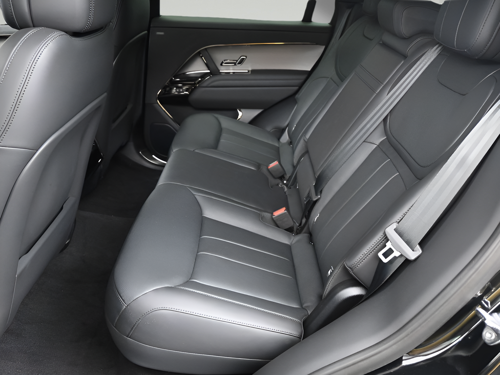 2025 Land Rover Range Rover Sport Dynamic SE - Photo 6