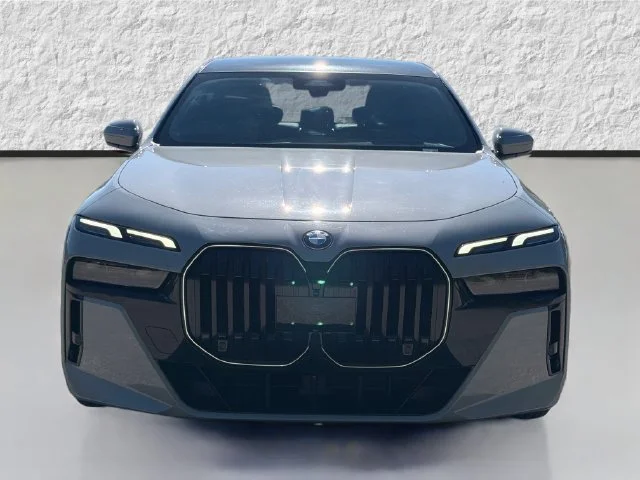 2024 BMW 7 Series 760i - Photo 8