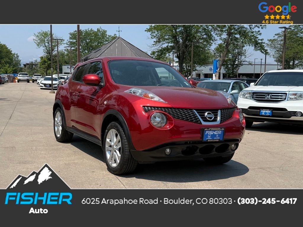 Used 2013 Cayenne Red Nissan SL image 1