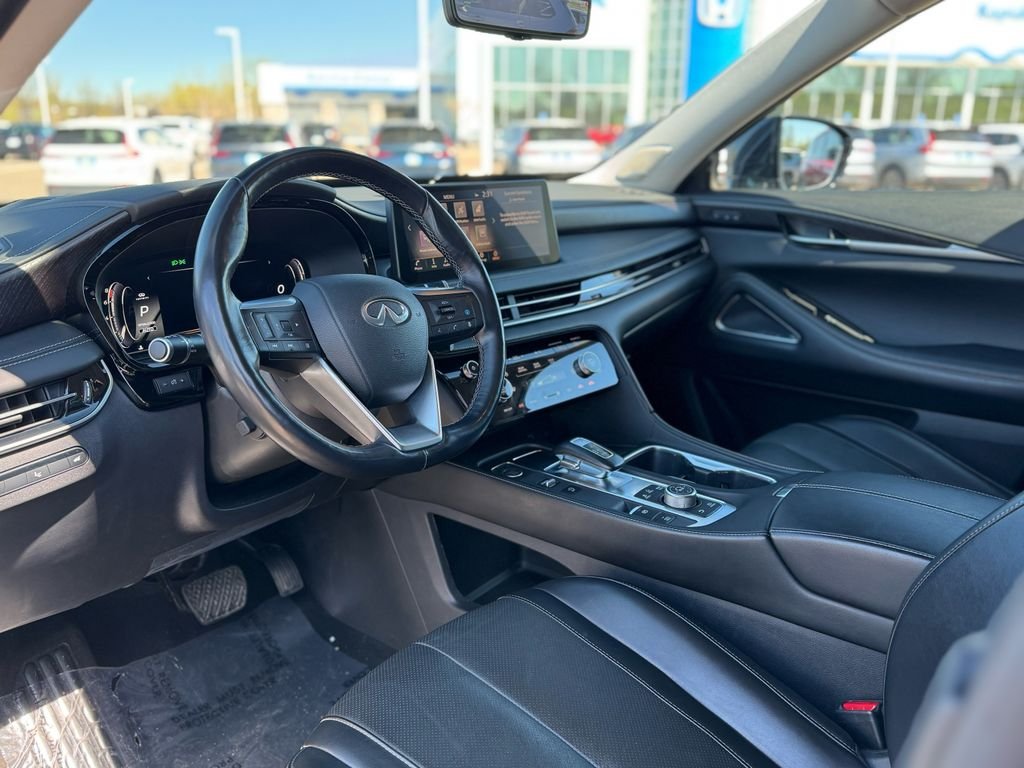 2023 INFINITI QX60 Sensory - Photo 7