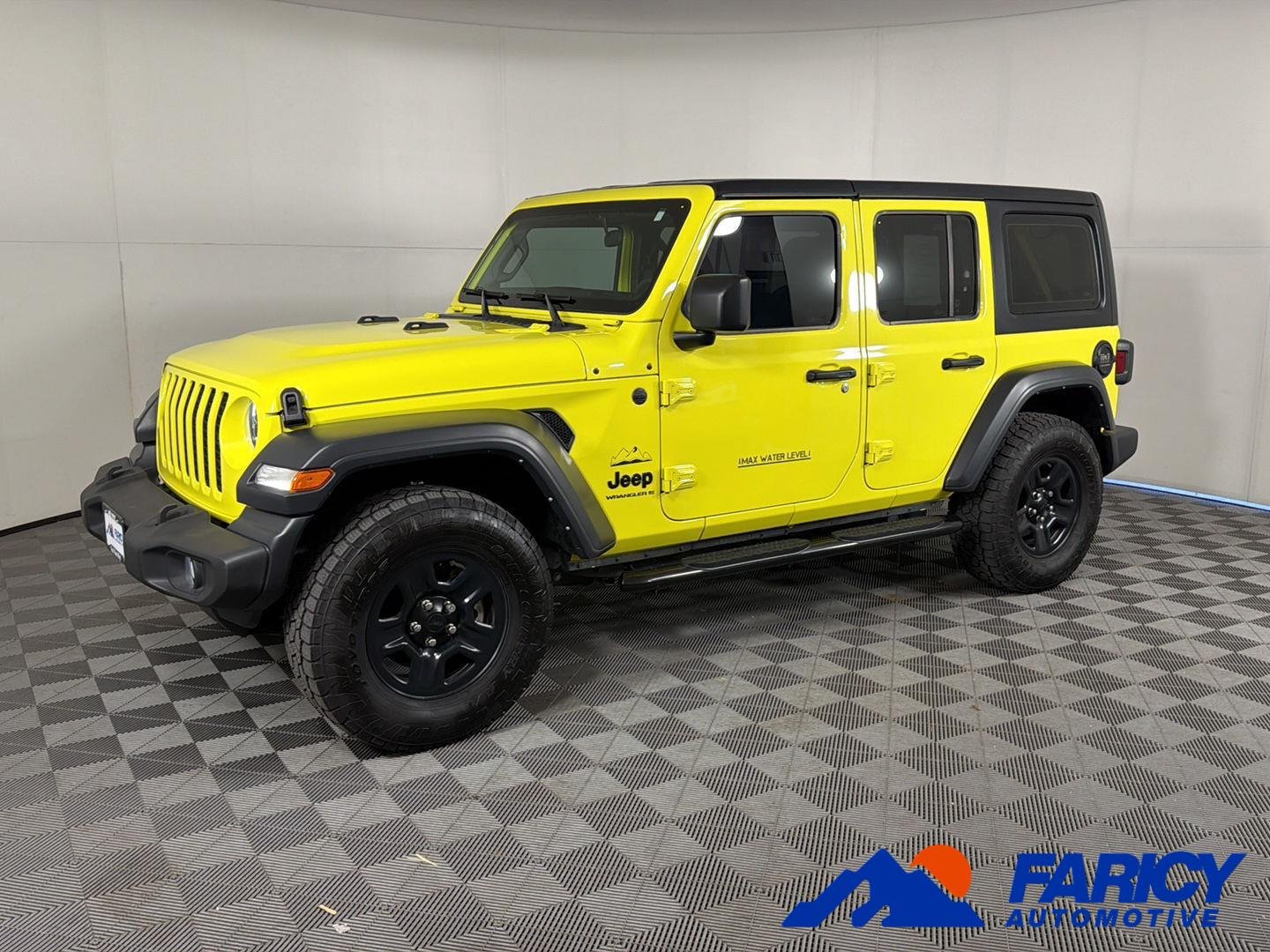 Used 2024 High Velocity Clearcoat Jeep Sport image 1