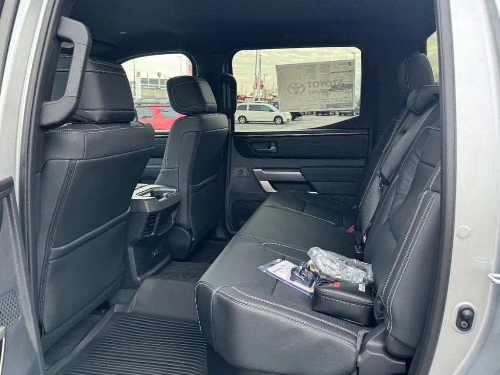 2026 Toyota Tundra SR5 - Photo 9