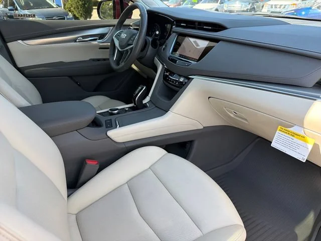 Used 2021 INFRARED TINTCOAT Cadillac FWD Premium Luxury image 24