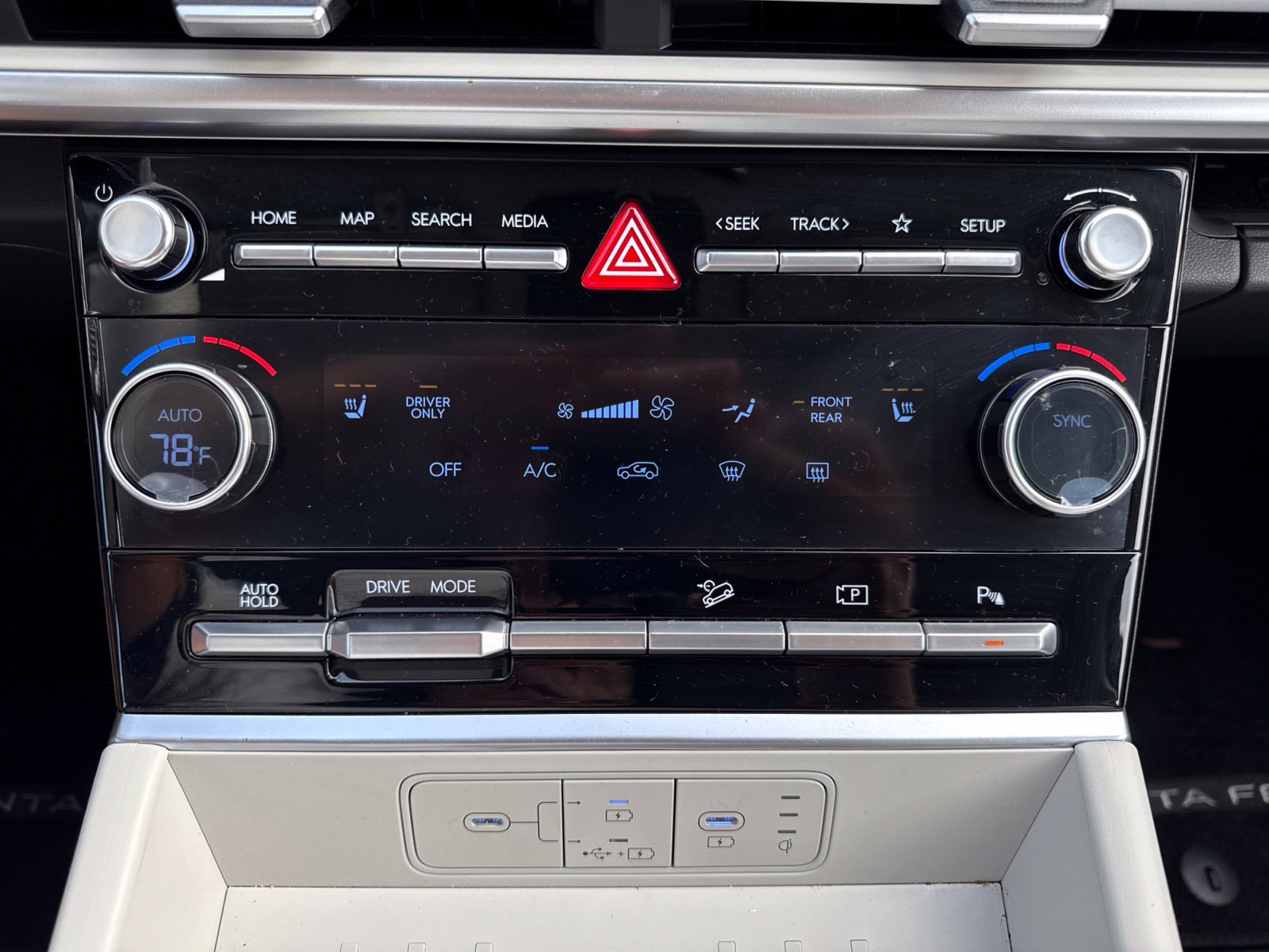 Used 2026 Black Hyundai SEL image 21