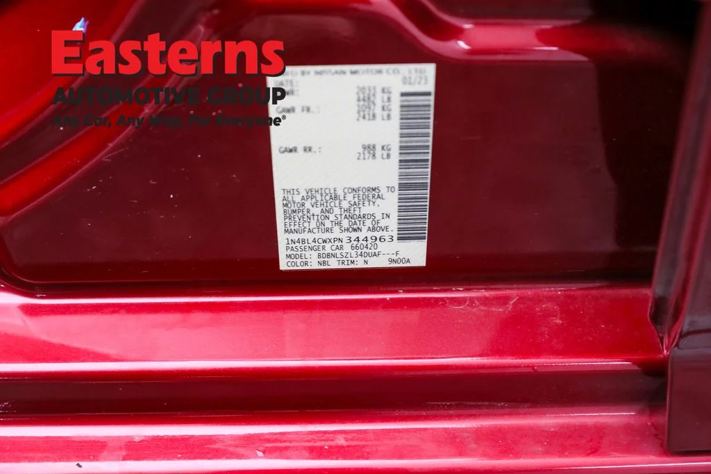 Used 2023 Red Nissan 2.5 SR image 34