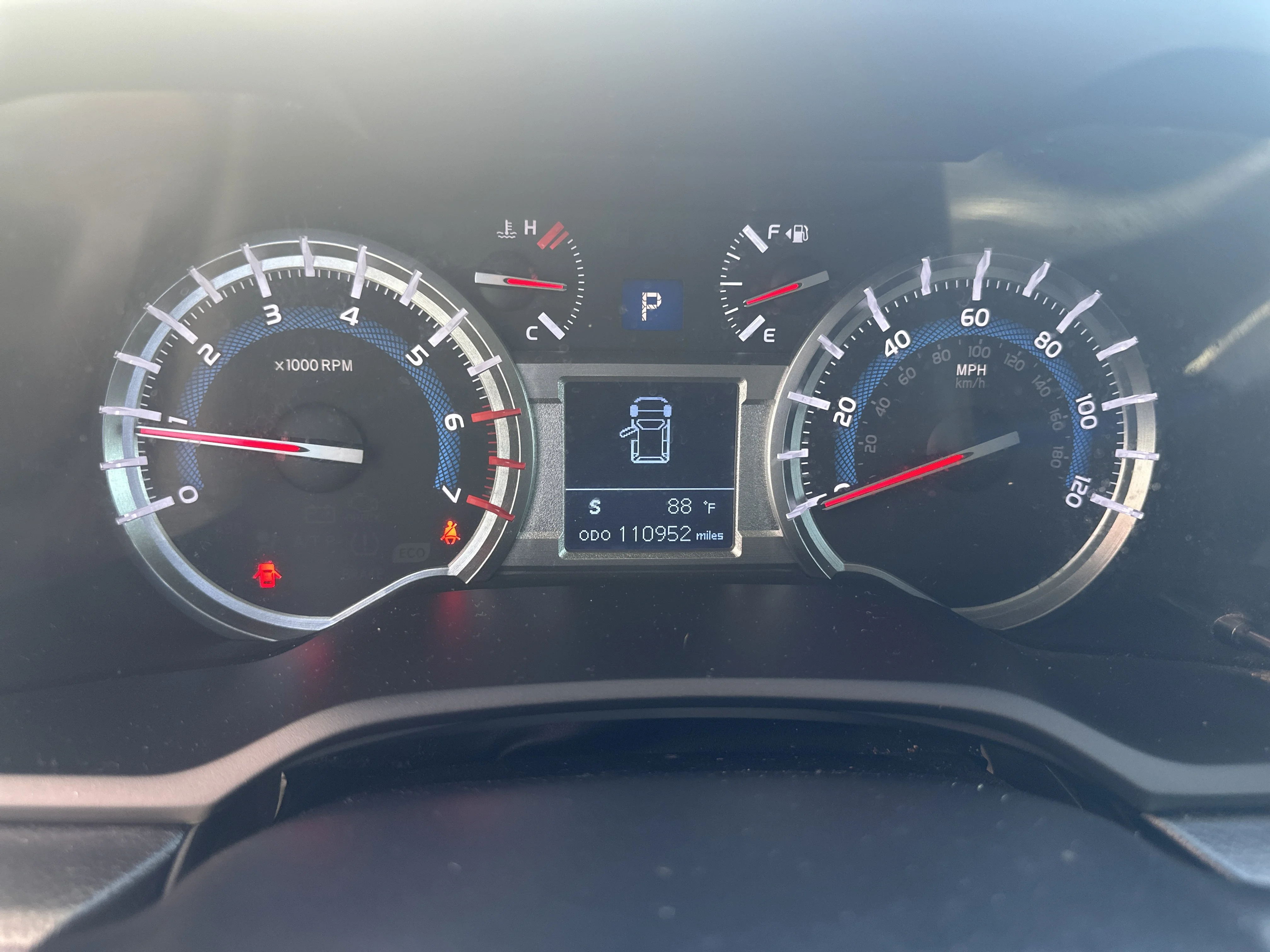 Used 2016 Midnight Black Metallic Toyota Limited image 10