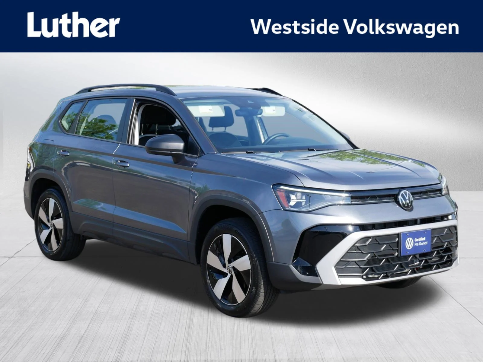 2025 Volkswagen Taos 1.5T S 4Motion's photo